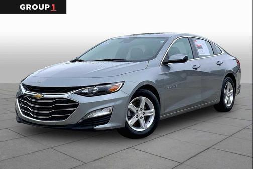Sterling Gray Metallic 2024 Chevrolet Malibu FWD 1LT