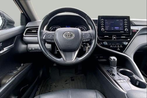 Midnight Black Metallic 2024 Toyota Camry SE