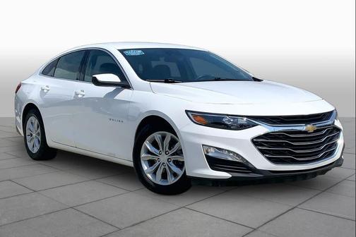 Summit White 2024 Chevrolet Malibu FWD 1LT