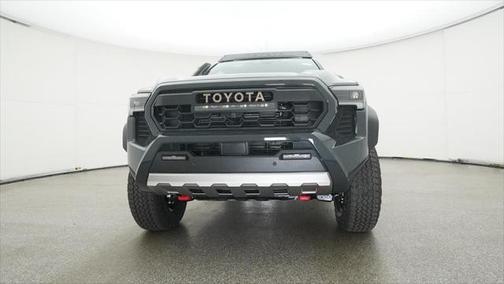 2025 Toyota Tacoma Hybrid Trailhunter