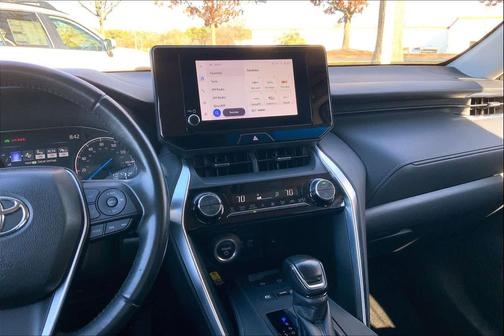 2023 Toyota Venza LE