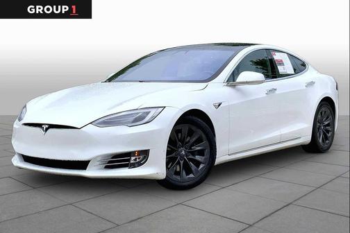 Pearl White Multi-Coat 2019 Tesla Model S Long Range