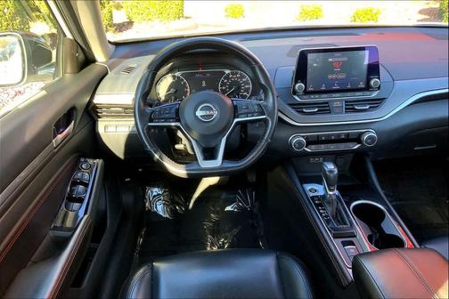 2023 Nissan Altima SR Intelligent AWD