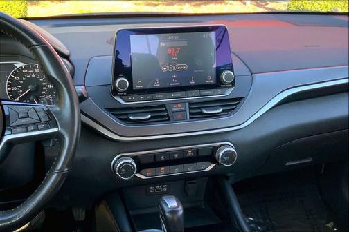 2023 Nissan Altima SR Intelligent AWD