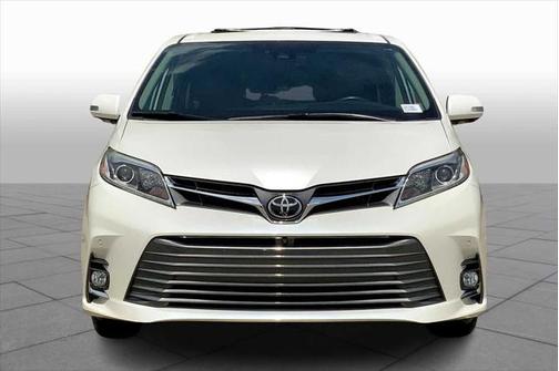 2020 Toyota Sienna Limited Premium