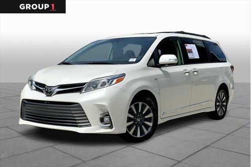 2020 Toyota Sienna Limited Premium