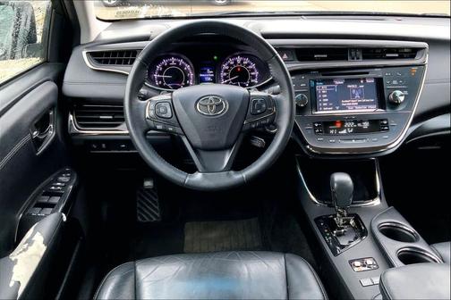 2017 Toyota Avalon XLE