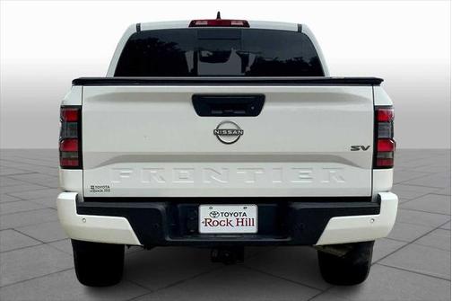 2024 Nissan Frontier SV