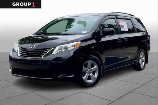 2015 Toyota Sienna LE