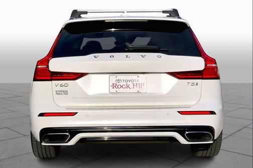 2020 Volvo V60 T5 R-Design