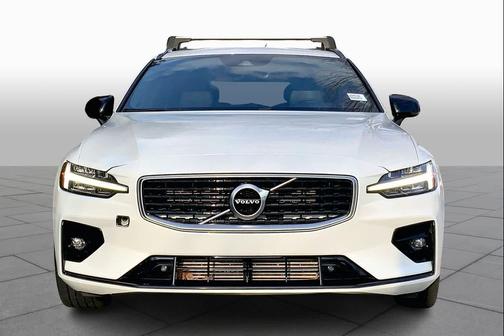 2020 Volvo V60 T5 R-Design