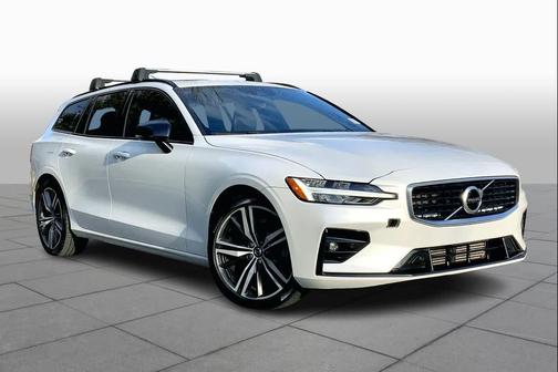 2020 Volvo V60 T5 R-Design