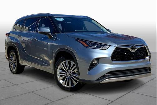 2022 Toyota Highlander Platinum
