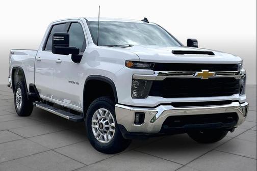 Summit White 2025 Chevrolet Silverado 2500 LT