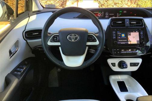 2016 Toyota Prius Three Touring
