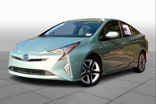 2016 Toyota Prius Three Touring