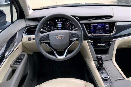 2023 Cadillac XT6 Premium Luxury FWD