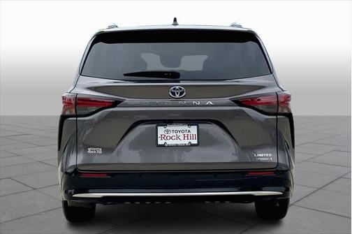 2021 Toyota Sienna Limited 7-Passenger