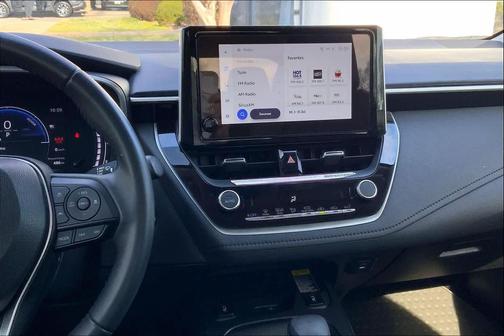 2024 Toyota Corolla Hybrid SE