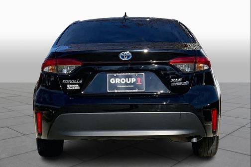 2024 Toyota Corolla Hybrid SE