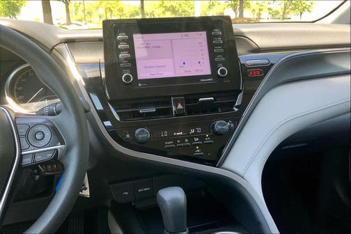 2022 Toyota Camry LE