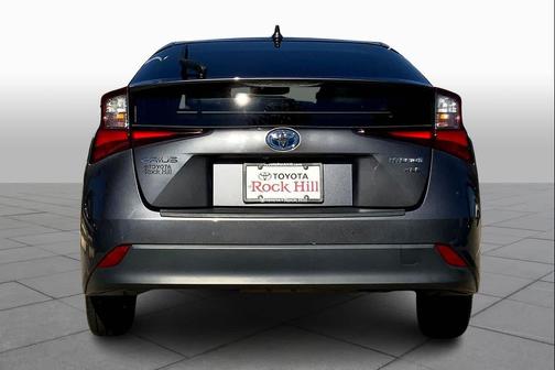 2022 Toyota Prius XLE