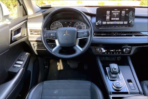 2024 Mitsubishi Outlander SE 2.5 2WD