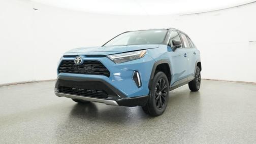2025 Toyota RAV4 Hybrid SE