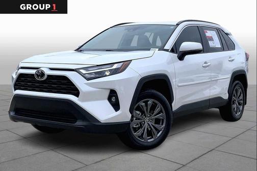 2025 Toyota RAV4 Hybrid XLE Premium