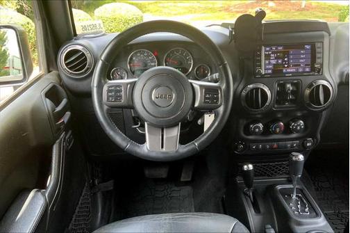 2018 Jeep Wrangler JK Unlimited Altitude