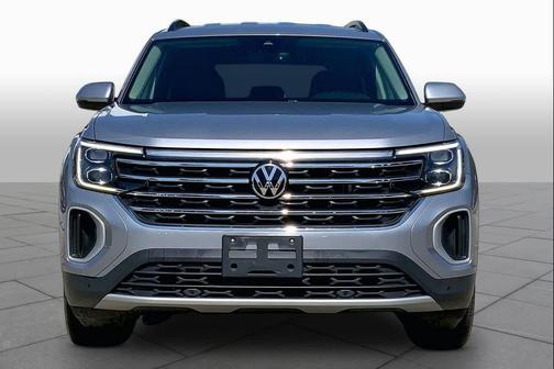 Silver Mist Metallic 2024 Volkswagen Atlas 2.0T SE w/Technology 4MOTION
