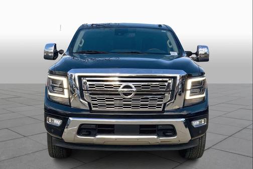 2020 Nissan Titan SL
