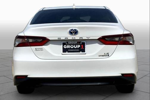 Ice Cap 2023 Toyota Camry LE