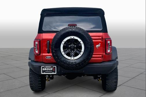 HOT PEPPER RED MET TINT CC 2022 Ford Bronco Badlands