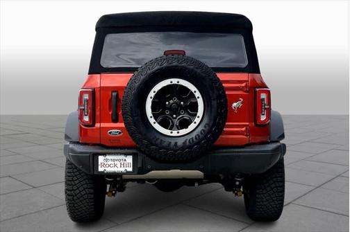 HOT PEPPER RED MET TINT CC 2022 Ford Bronco Badlands