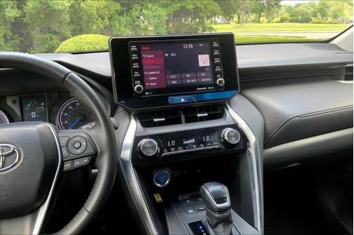 2022 Toyota Venza LE