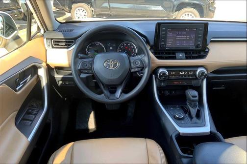 2022 Toyota RAV4 Hybrid XLE
