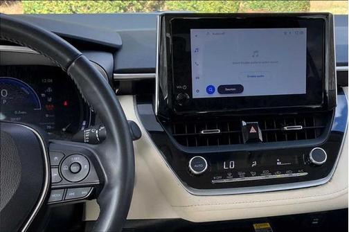 2023 Toyota Corolla Hybrid SE