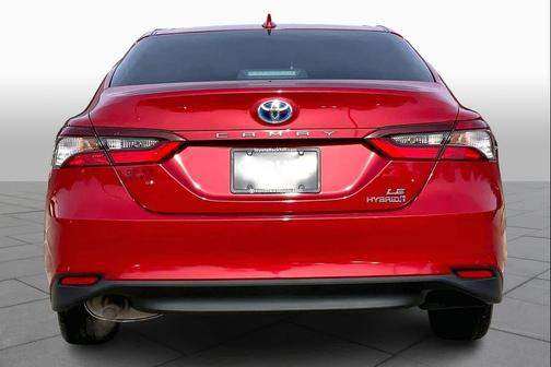 2024 Toyota Camry Hybrid SE