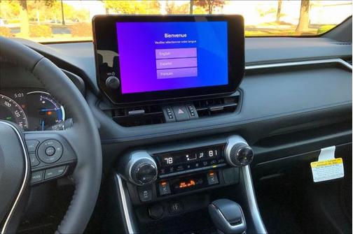 2023 Toyota RAV4 Hybrid SE