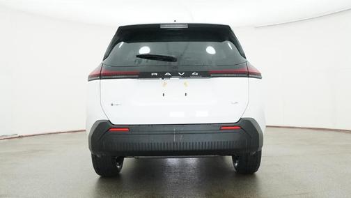 Ice Cap 2026 Toyota RAV4 LE