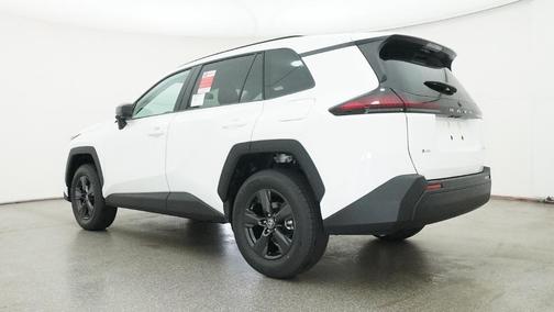Ice Cap 2026 Toyota RAV4 LE