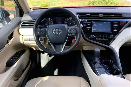 2019 Toyota Camry LE