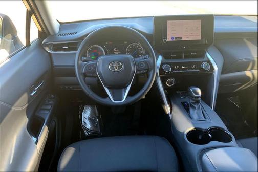 2023 Toyota Venza LE