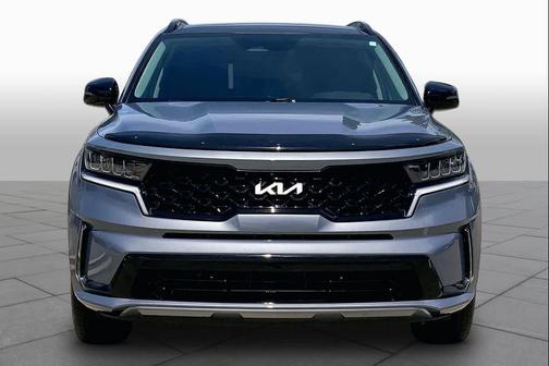 Everlasting Silver 2023 Kia Sorento S
