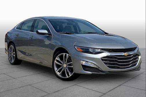 Sterling Gray Metallic 2023 Chevrolet Malibu FWD 1LT