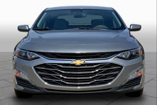 Sterling Gray Metallic 2023 Chevrolet Malibu FWD 1LT