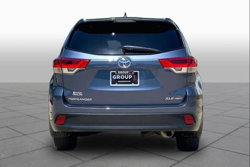 Shoreline Blue Pearl 2019 Toyota Highlander XLE