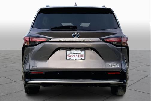 2021 Toyota Sienna Platinum