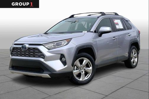 2020 Toyota RAV4 Hybrid SE